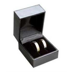 Quality Double Rings Jewelry Plastic Box Long Lifetime Wedding Engagement Set wholesale