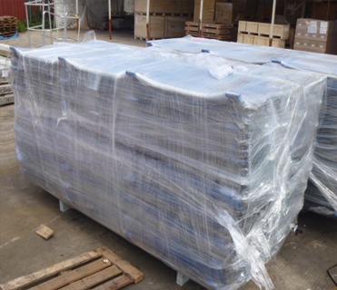 20ft 40ft Dry Cargo Shipping Container Doors with Finished Surface and Necessery Lead Acid Battery