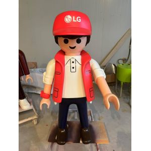 Quality LG Themed IP Sculpture: Modern Themed Artistic Line-Designed Figurine wholesale