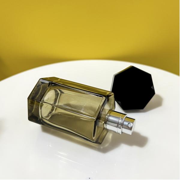 30ml 50ml 100ml Perfume Spray Bottles Metal Uv Plating Cap Customize Logo
