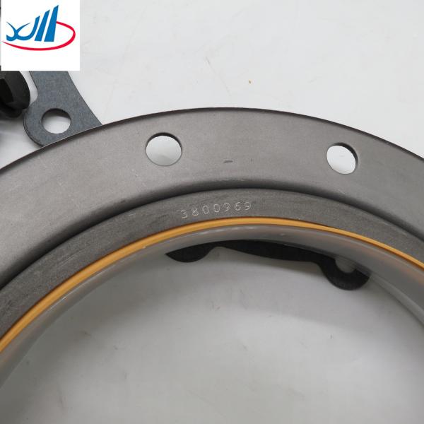 3883774 Cummins Engine Parts 6CT Water Mixer Truck Crank Shaft Rear Oil Seal Crankshaft Rear Oil Seal