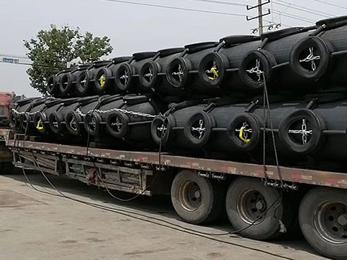 Safety Valve Yokohama Pneumatic Fender Stable Pressure Reliable