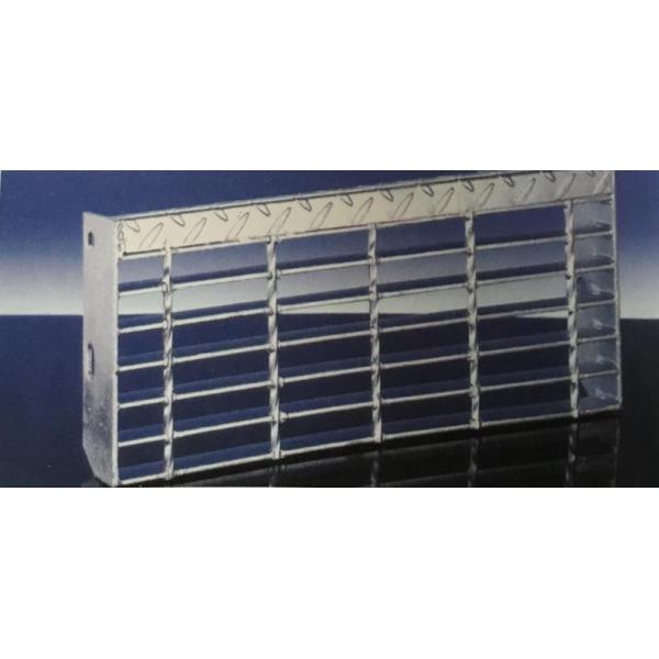 hot dipped galvanized steel grating used for stair tread