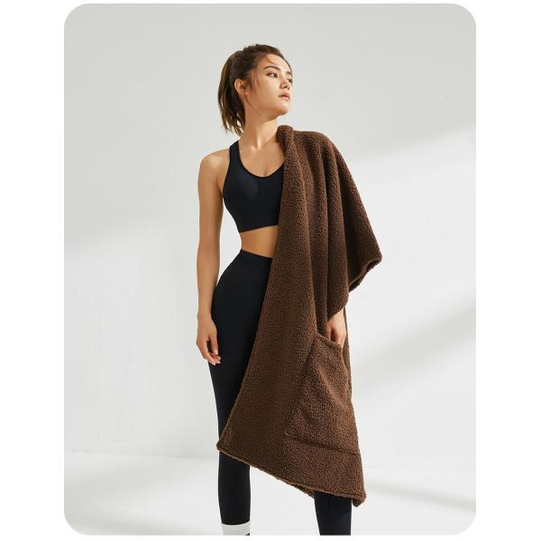 Y-F Knitted Poncho Cardigan Cape Top Sweater Cozy Fleece Jumbo Scarf Wrap Shawl with Large Front Pockets for Women