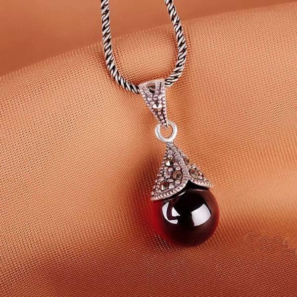 Antique Jewelry 925 Silver Garnet and Marcasite Pendant Necklace 18 Inches(N12032)