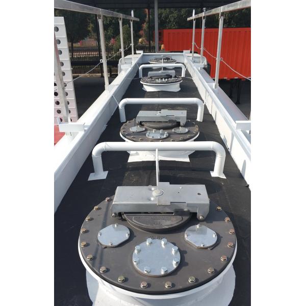 HOWO EURO 2 336 Fuel Tank Truck , Oil Tanker Truck 25CBM 20 Tons Payload