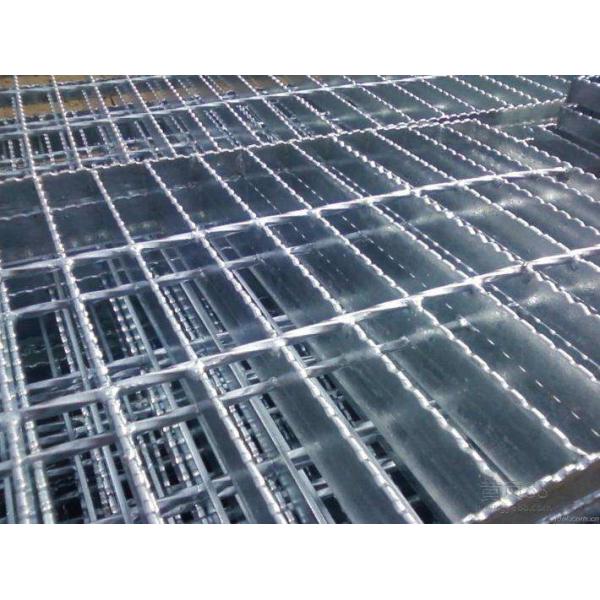 Q235 Material Galvanized Serrated Steel Bar Grating