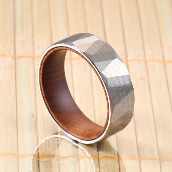 8mm Faceted Silver Black Iron Wood Sleeve Inlay Tungsten Ring Plating black for Men Women Inlay technology Channel setting