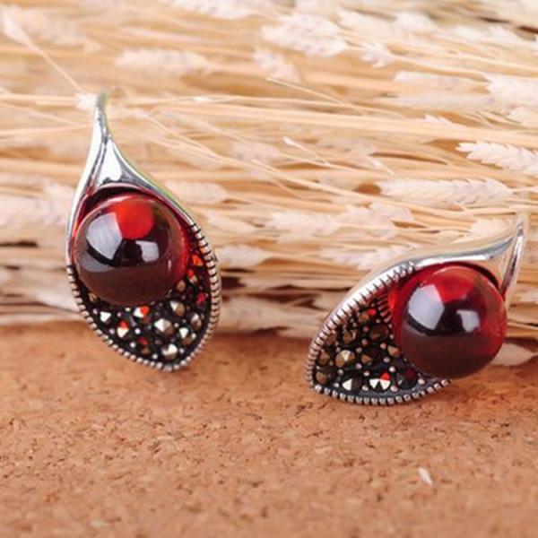 Thai Vintage Sterling Silver 10mm Round Red Garnet Hoop Earrings (E11061RED)