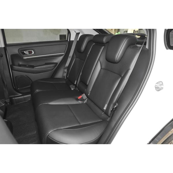 Jipai Pure EV Electric Vehicle 5 Seater 4x4 PHEV SUV Electric 182 Horsepower