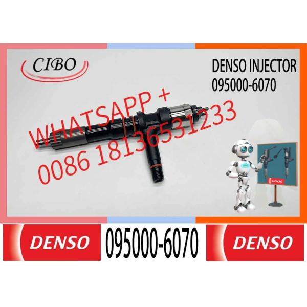 Fuel injector 095000-6070 6251-11-3100 For KOMATSU PC350-7 PC400-7