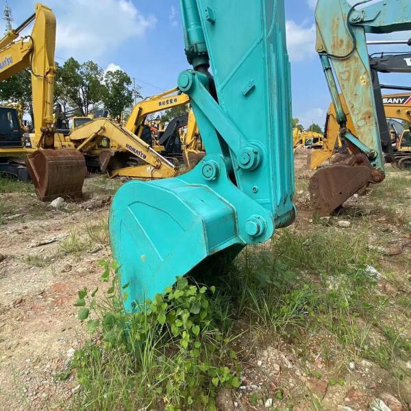 25tons Kobelco SK250-8 Second Hand Kobelco Excavators Fuel Saving Hydraulic System