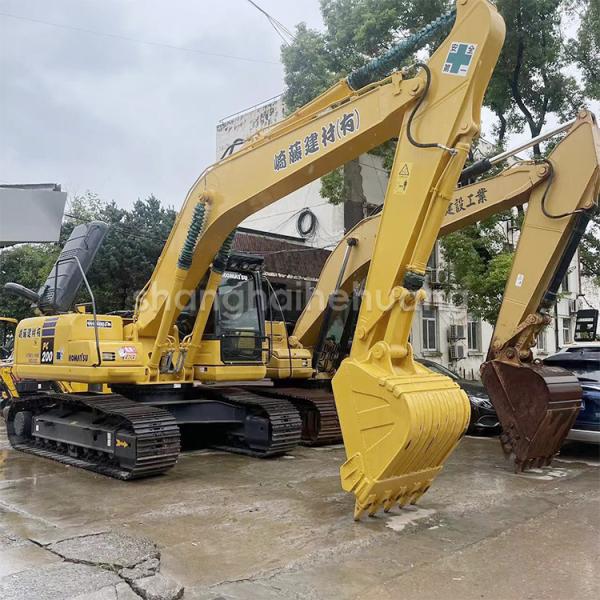 The excavation condition is good, the price is low, and the 20 ton durable PC Komatsu 200 second-hand excavator is used