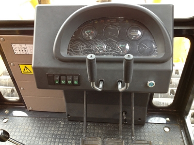 GT100 Track Loader Dozer High Work Efficiency Front Loader Bulldozer 10400kg