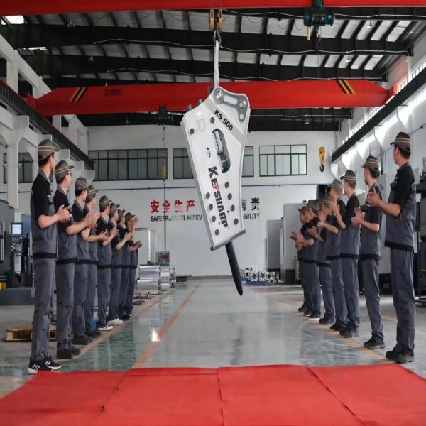 5350 Kg Heavy Hydraulic Rock Breaker Wear Resistant Alloy 195mm Chisel Rock Breaker