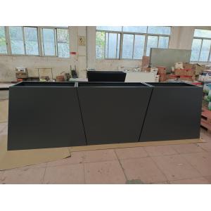 China Geometric Metal Planter Pots Weatherproof In Black Gold And Silver on sale