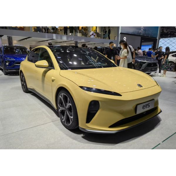Left Steering Nio ES6 Electric Car with 5 Seats 5 Doors and Extra Long Endurance