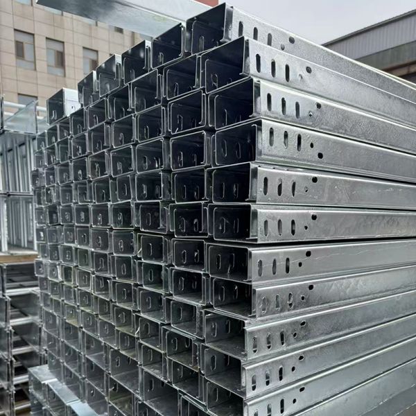 Multi Style Aluminum Ladder Cable Tray OEM Metal Electrical Trunking