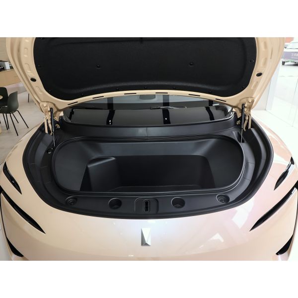 2025 AVATR 12 is a high-end electric sedan in China. It has two modes: Ev and Erev