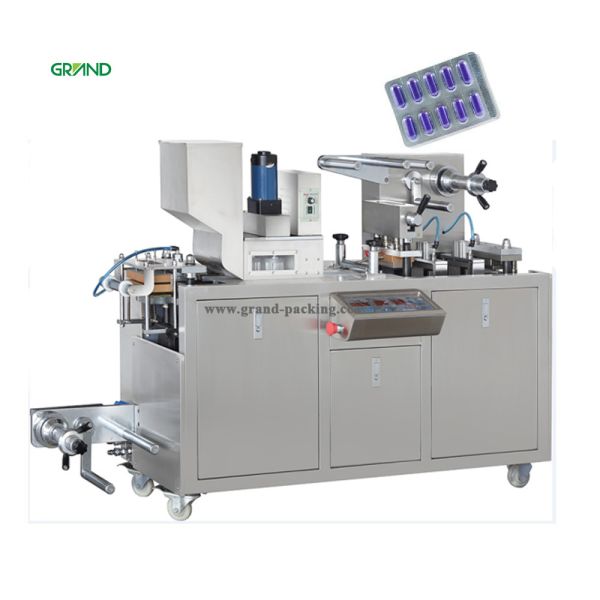 GGS 118P5 Automatic ampoule filling sealing machine with plastic material