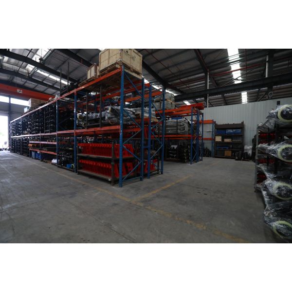 Lightweight Nozzle Assembly + Detachable Nozzle Components + Anti-Clogging Design + Electric Sweeper-Applicable