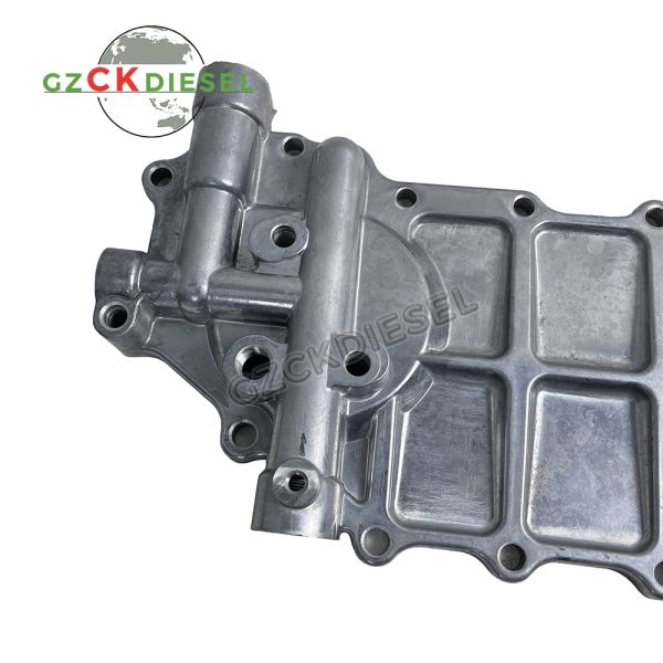 Oil Cooler Cover ME150453 ME054549 ME150441 for Mitsubishi truck Engines 6D22 6D24 6D22T