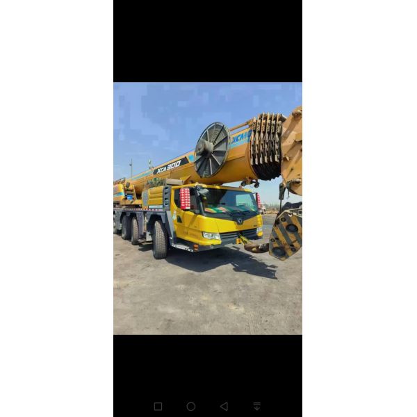 Chinese XCMG Crane XCA300, 300 Ton Used Truck Cranes