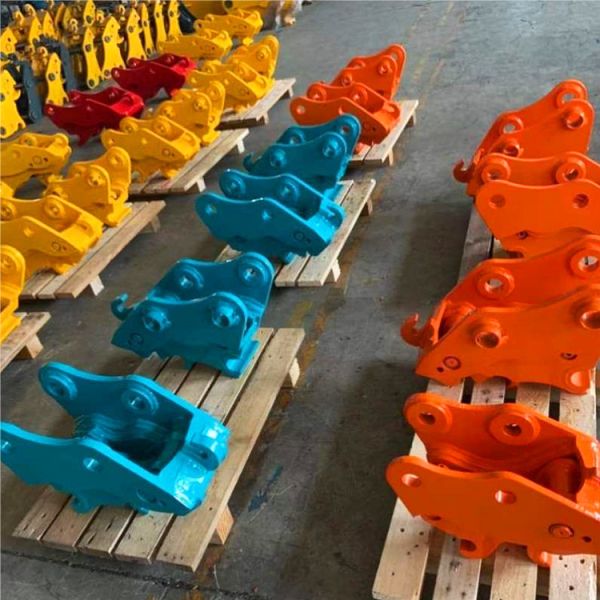 Q355B Custom Made Excavator Quick Coupler , Excavator Quick Attach With Pins
