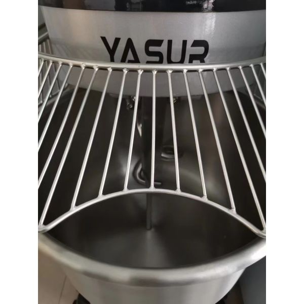 120kg Stainless Steel Spiral Dough Mixer 0.55kw Dual Speed Countertop Spiral Mixer