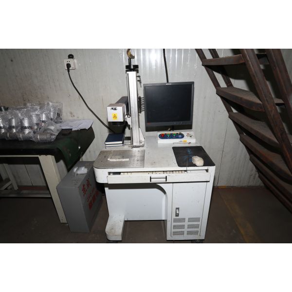 Flexible Adhesion Suction Nozzle + High Negative Pressure-Compatiable Nozzle + Quick-Calibration Nozzle Height + Sweeping Width Optimization