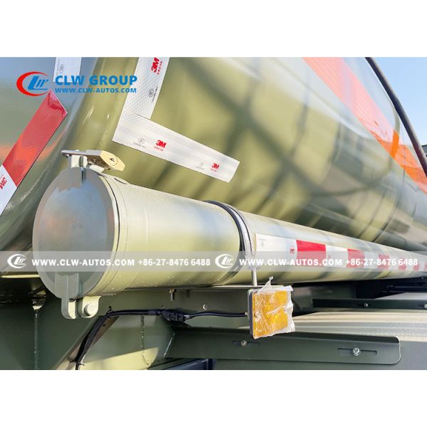 4X4 All Wheel Drive 10cbm 10000liters Refuelling Oil Tank Truck Aircraft Aiviation