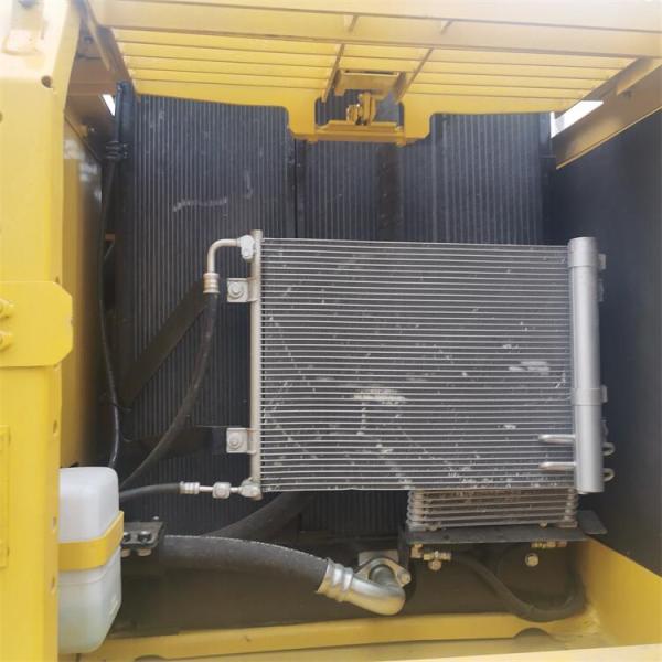 22000 KG Machine Weight Original Japan Used Komatsu PC220-8 Excavator with Less Hours