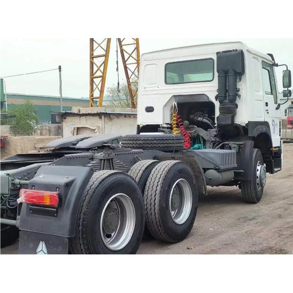 Sinotruck HOWO 371HP Tractor Truck
