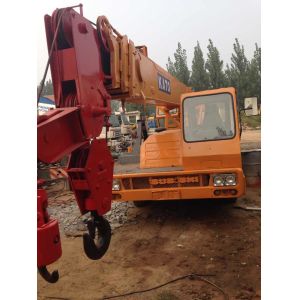 Buy cheap Kato 25ton used rough terrain crane from wholesalers