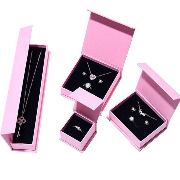 Deluxe Style Rigid Black Cardboard Necklace Packaging Paper Box