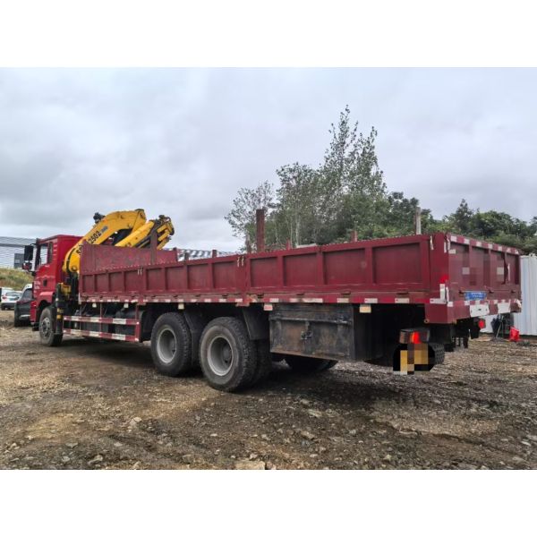 XCMG 16-ton truck-mounted crane, truck crane, excellent quality