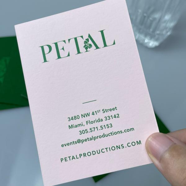 Custom Velvet Business Cards Luxury Waterproof Eco-Friendly