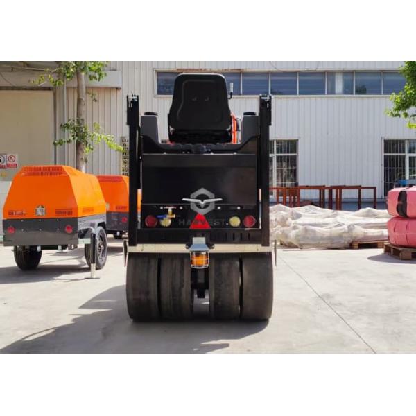 2.5 tons Road Construction Roller ST2500D Front Drum with Rear 4 Tyres
