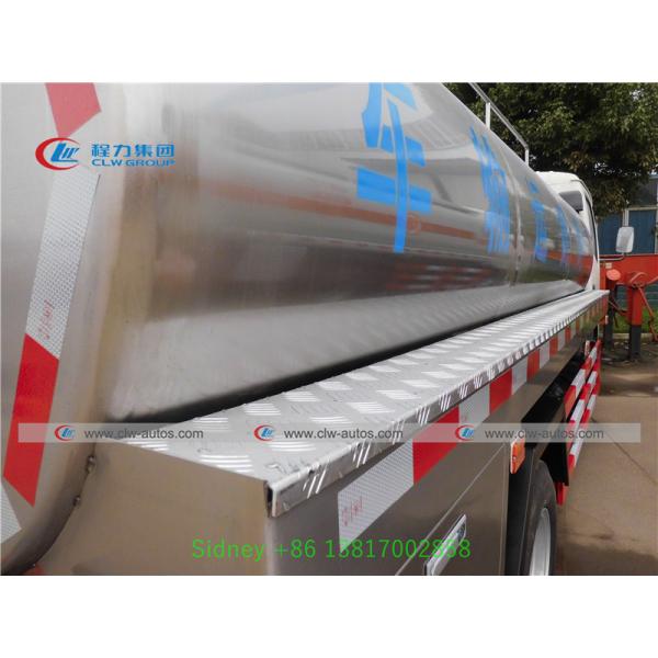 Dongfeng 4x2 6m3 8m3 Stainless Steel Tank Milk Delivery Truck