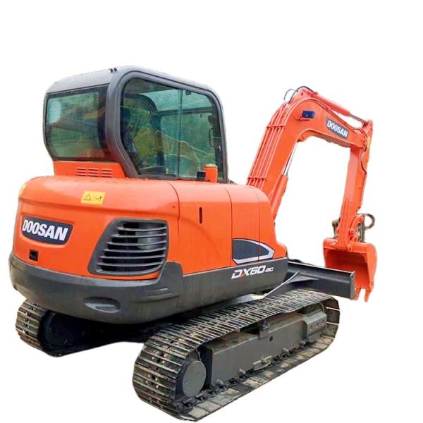 Korea Made 2019 Doosan DX60 Used Excavator 6 Ton with 40 kW Power and 0.21 m3 Bucket