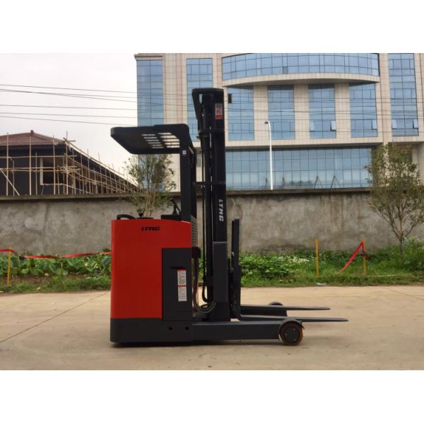 2000kg Electric Reach Stacker Forklift , Double Reach Forklift Trucks Seated