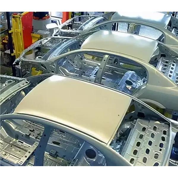 DX51D Z80 0.3mm*900mm JIS G3312 Pre-Painted Galvanized Steel Coil For Construction