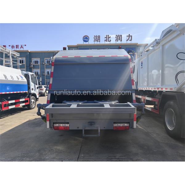 Dongfeng New Compressed Rubbish Truck 5ton Small Garbage Compactor Truck