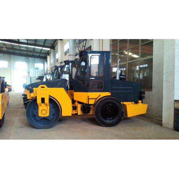 42 Kw Road Construction Equipment , Super 6 Ton YZ6C Closely Road Shoulder Compactor Single Drum Vibratory Roller