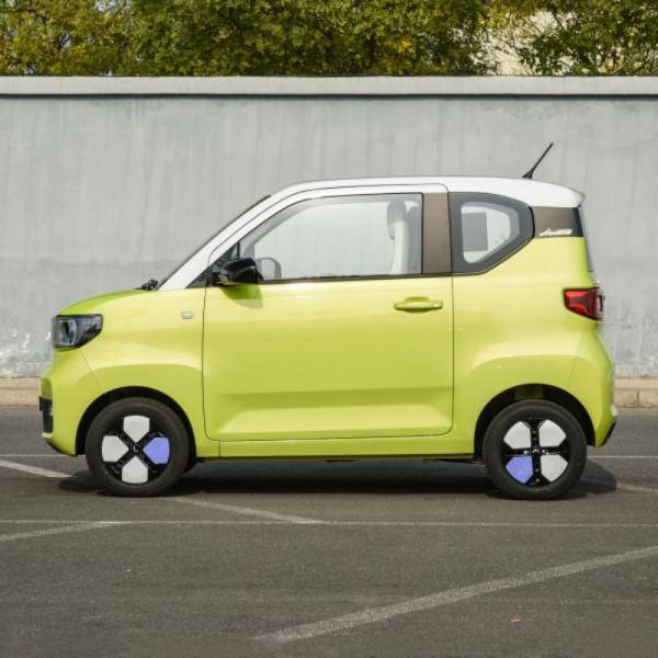 New car Wu ling factory direct sales Hongguang MINIEV 2022 easy model travel convenience lithium iron phosphate small EV car