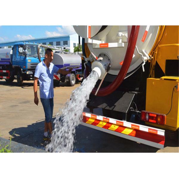 DongFeng Septic Vacuum Trucks Combined Jetting , Sewage Collection Truck 8000L