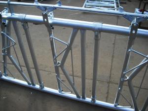 Quality High Strength Fence Line Hay Feeder , Steel Headlocks For Beef Cattle wholesale