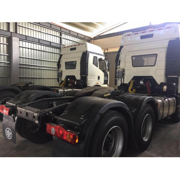 FAW J6P Jiefang Tractor Truck 6x4 Heavy Duty Tractor Unit Engine Used Trucks for Heavy Cargo Transportation