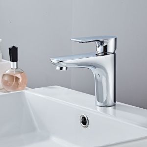 Quality Brass Single Hole Single Handle Basin Mixer Tap in Chrome wholesale