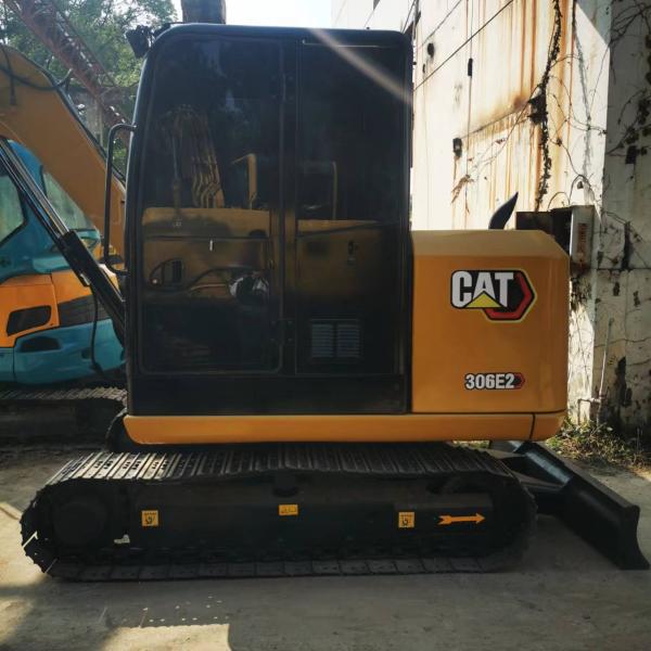 Original Japan Caterpillar Cat 306E Excavator 6 Ton Mini Digger with Hydraulic Valve